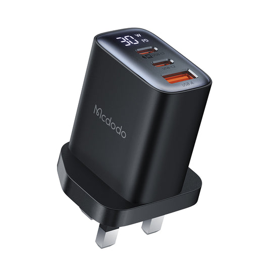Mcdodo 217 30W 3-Port Power Digital Display Fast Charger (UK plug)