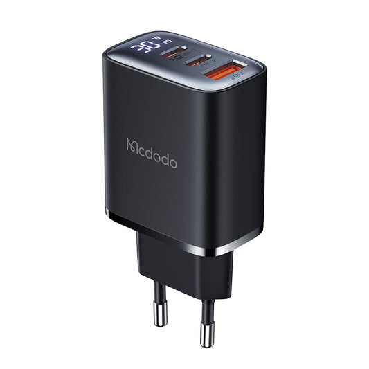 Mcdodo 218 30W 3-Port Power Digital Display Fast Charger (EU plug)